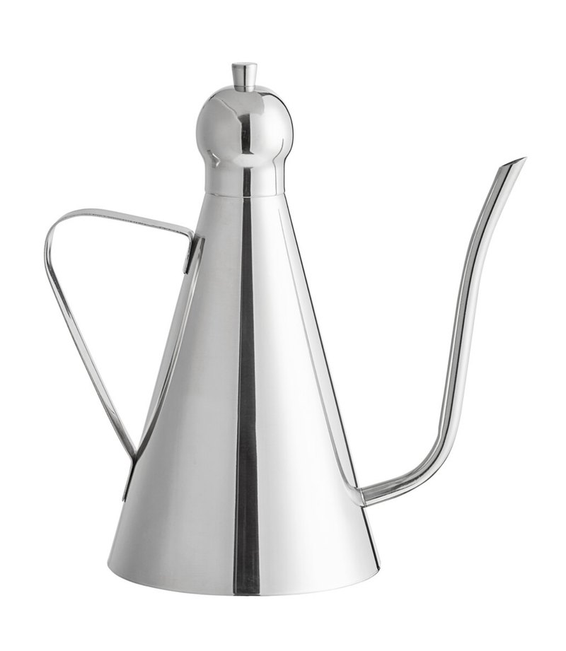 Stainless steel oil can and pizza serving plates